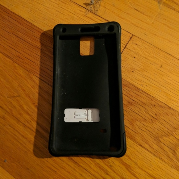 Phone case - Picture 3 of 3